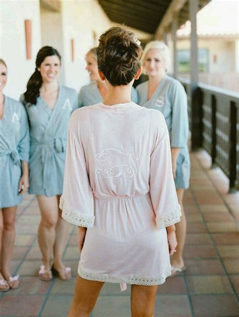 11 Gorgeous Bridesmaids Robes