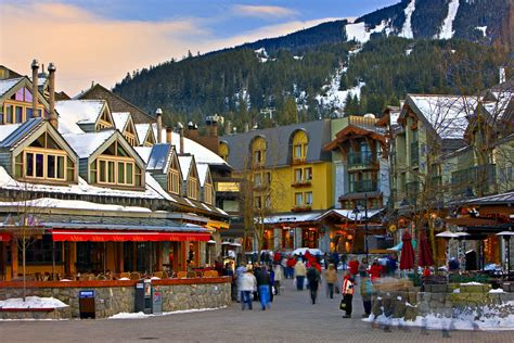 Romantic Winter Getaways For Couples At Ski Resorts