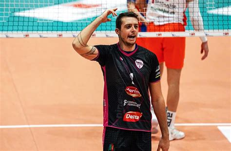 Samuele Aprile Un Altro Centrale Per La Geetit Geetit Pallavolo Bologna