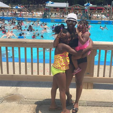 10 Hot Sexy Annie Idibia Bikini Pics