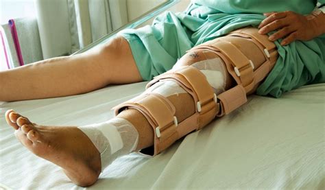 fracture surgeon  thane dr umesh patil