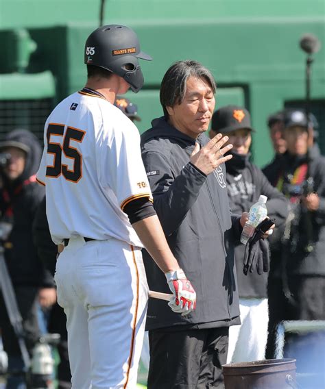 【巨人】松井秀喜臨時コーチが若手5選手に助言 フリー打撃で“ゴジラ塾”開講 スポーツ報知