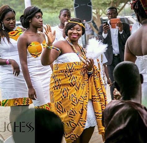 Kente, Ghana, Togo, Africa | African traditional dresses, Kente styles ...