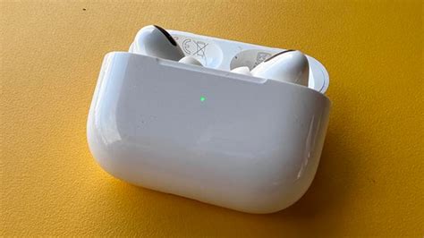 Tai Nghe Airpods Pro 2 2022 Chính Hãng Vn A Giá Rẻ Xtmobile