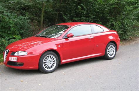 2005 Alfa Romeo GT Test Drive Review - CarGurus