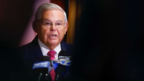 Growing number of Senate Democrats call on Sen. Bob Menendez to resign ...