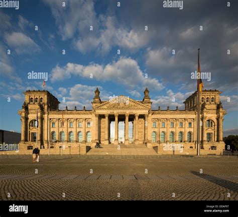 Edificio del reichstag fotografías e imágenes de alta resolución Alamy