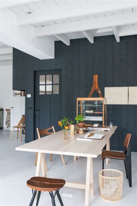 Black Shiplap Studio An Edgier Take On The Trend Black Shiplap Is A