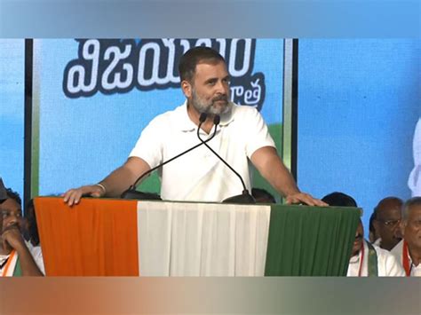 Rahul Gandhi Accuses Kcr Government Of Corruption Says Fight In