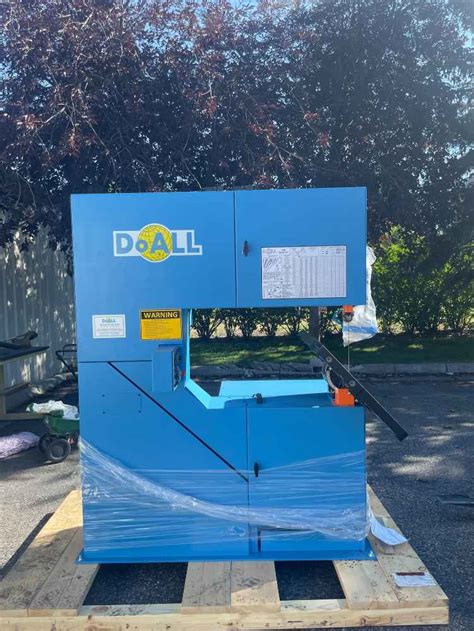 36 X 13 DoAll 3613 V5 2023 Vertical Band Saw Brand New Never