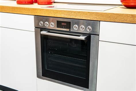 What Is a Conventional Oven? | KitchenVS