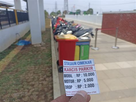 Penjelasan PT KAI Soal Tarif Parkir Mahal Di Stasiun Cimekar Bandung