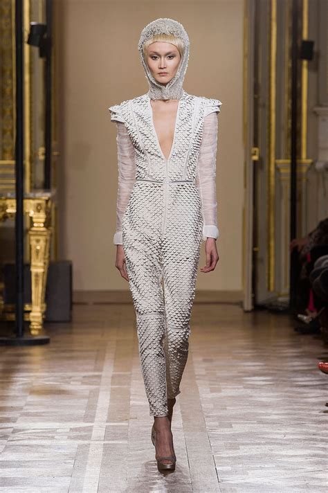 Oscar Carvallo Spring Summer 2013 Couture