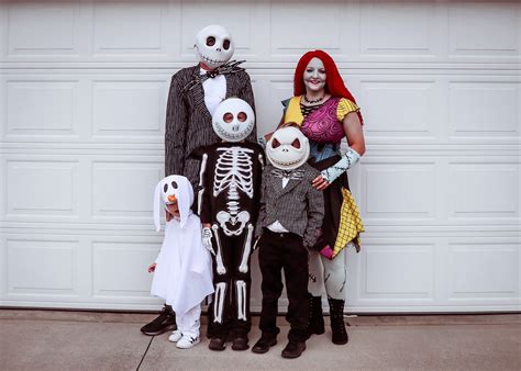 nightmare before christmas family costumes