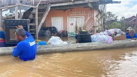 Cheia Dos Rios Acre E Purus Causa Caos Em Boca Do Acre Que Decreta