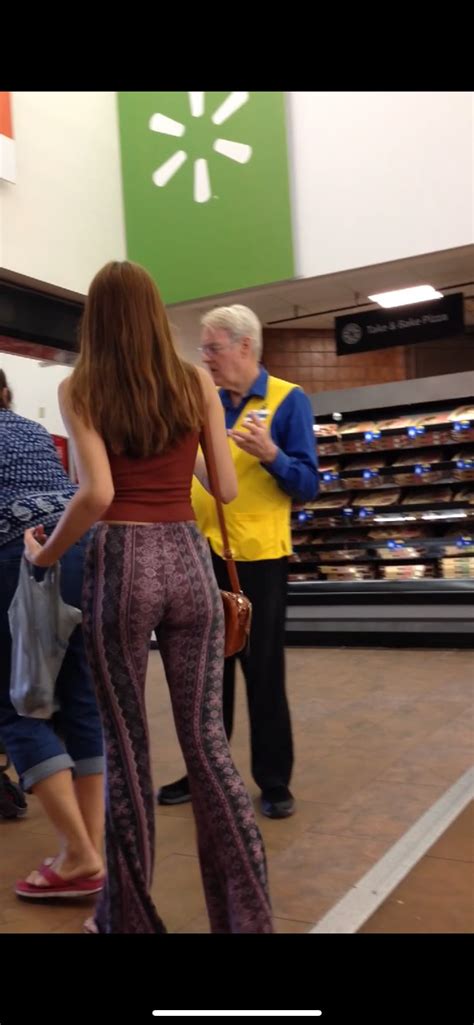 Slim Jiggly Redhead In Pattern Flares Spandex Leggings And Yoga Pants