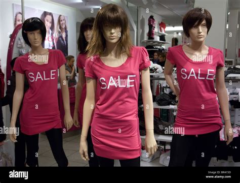 Mannequins Dressed For Boutique Window Hi Res Stock Photography And