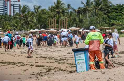 Alurb Realiza Mutir O De Limpeza Na Praia De Cruz Das Almas Nesta Sexta