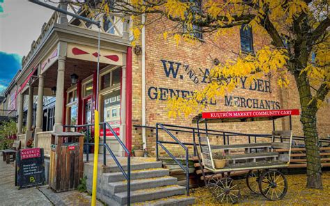 10 Fun Things To Do In St Jacobs Historical Tours Markets And Hidden