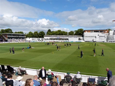 Ray's Retirement: Worcester - cricket and cathedral