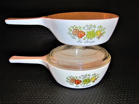 Home And Living Corningware Sauce Pan Vintage Pan P 81 B Spice Of Life La Sauge Pots And Pans Etna