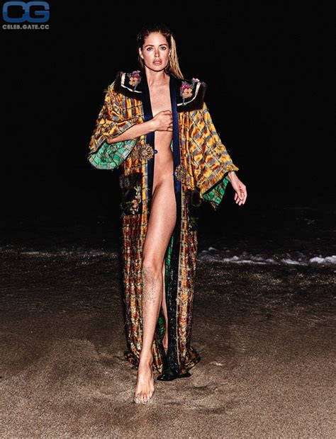 Doutzen Kroes Nude Pictures Photos Playboy Naked Topless Fappening