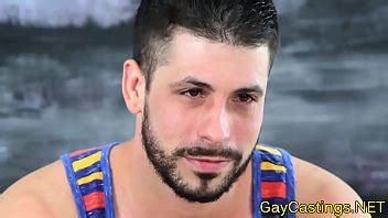 Maromo español chupa polla en gaycastings XVIDEOS