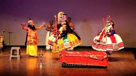 Kathakali Dance Performance From Kerala Youtube