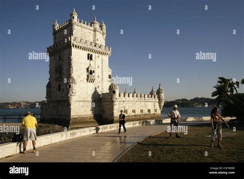 Torre De Belem Lisbona Portogallo Immagini E Fotografie Stock Ad Alta