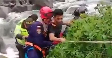 Policía Arriesgó Su Vida Para Salvar A Joven Que Iba A Lanzarse Desde