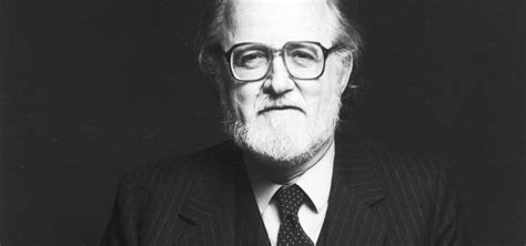 Utopías y Realidades Universales Biografía de José Donoso