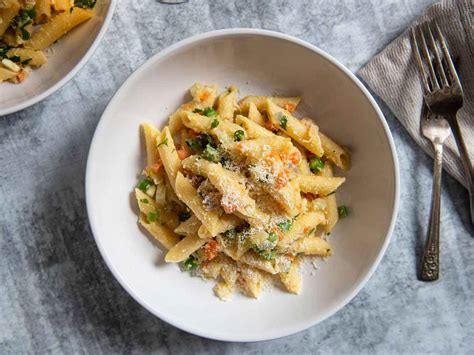 33 Easy Pasta Recipes for Any Time of Day