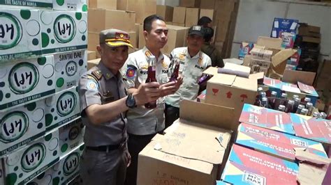 Satpol Pp Bungo Gerebek Gudang Miras Sumbernews