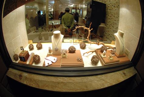 Simpson Jewelers Storefront - Scordio Construction