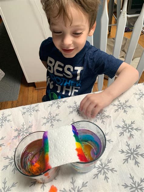 "Climbing Rainbow," Science Experiment for Kids. TeachersMag.com