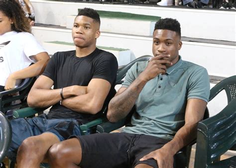 Giannis And Thanasis Antetokounmpo Near Brother Kostas Eurohoops