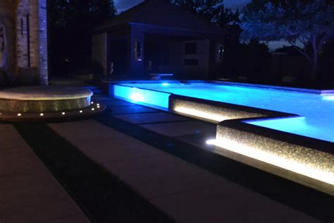 Dallas Area Traditional Geometric Pools Contemporain Piscine