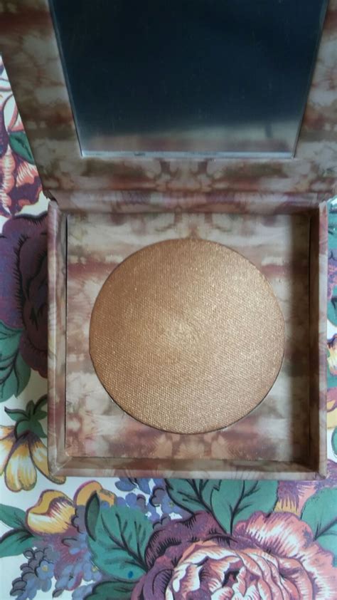 Urban Decay Naked Illuminated Shimmering Powder Review And Swatches