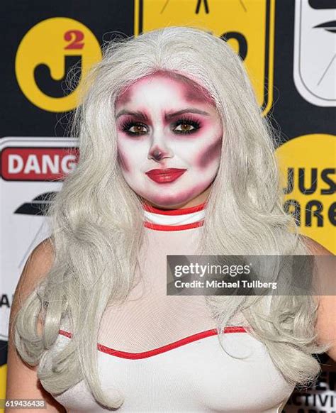 Ariel Winter Halloween Photos And Premium High Res Pictures Getty Images