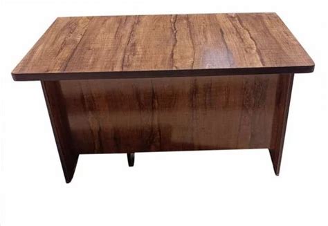 Rectangular Brown Engineered Wooden Office Table At Rs 5500 In New Delhi