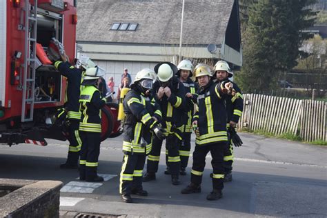 Garbecker Stra E Fotogalerie Vom Einsatz Der Feuerwehr H Nne Zeitung