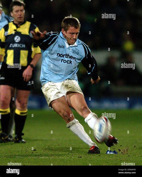 Newcastle Falcons Jonny Wilkinson Hi Res Stock Photography And Images