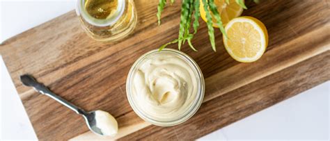 De Oorsprong Van Mayonaise En Een Recept Voor Mayonaise Gemaakt Met