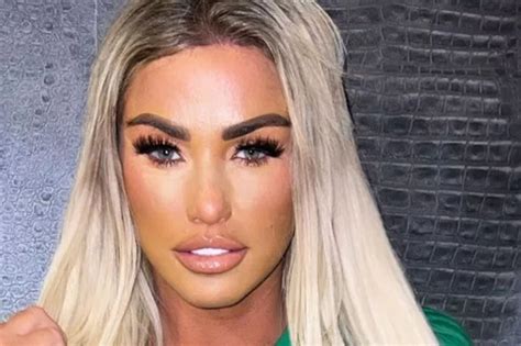 Katie Price Fans Underwhelmed By £80 Make Up Classes As She Fails To