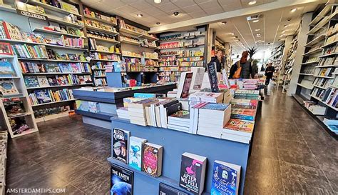 Best English Bookstores In Amsterdam 2025