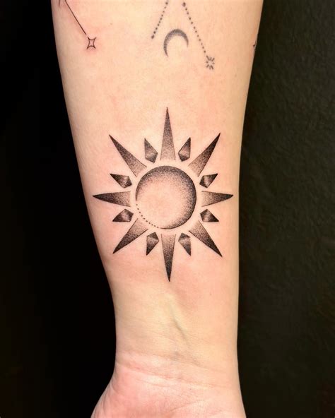 30 Brilliant Sun Tattoo Ideas In 2023 Artisantattoo