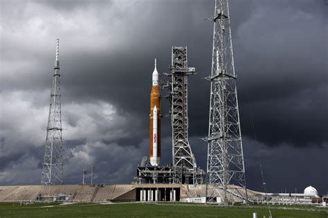 Nasa Postponed The Launch Of The Space Launch System Rocket And The