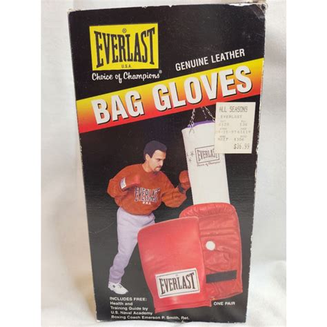 Everlast Accessories Nwot Everlast Boxing Gloves Sports Poshmark