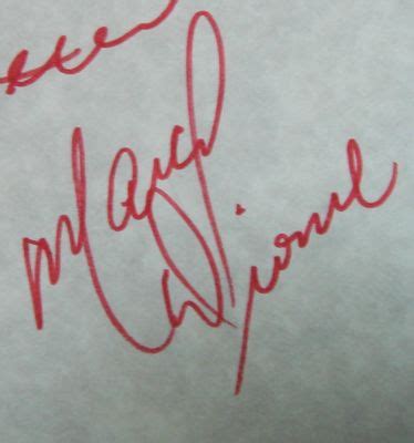 Marcel Dionne | PSA AutographFacts℠