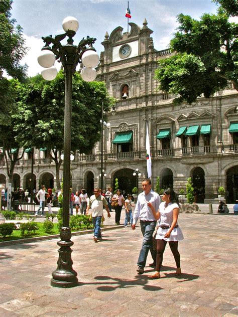 Jim & Carole's Mexico Adventure: Puebla Part 1: The Magnificent Zócalo